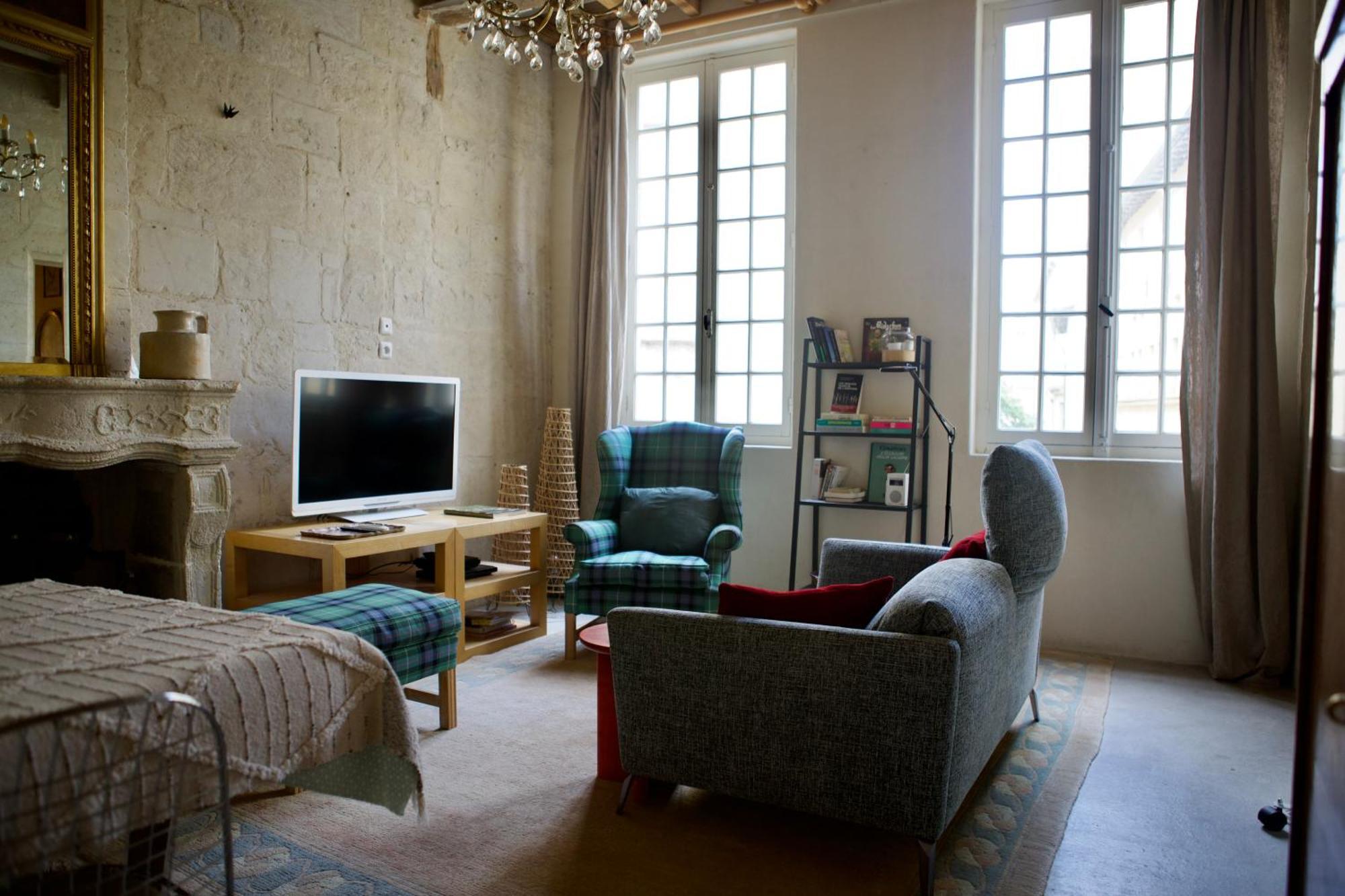 Bon Jour Uzes Lägenhet Exteriör bild